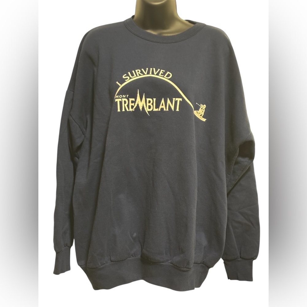Navy ‘I Survived Mont Tremblant' Sweatshirt Vintage